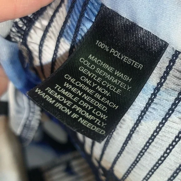 WHBM Navy, white, tan flower-patterned blouse - Picture 5 of 7